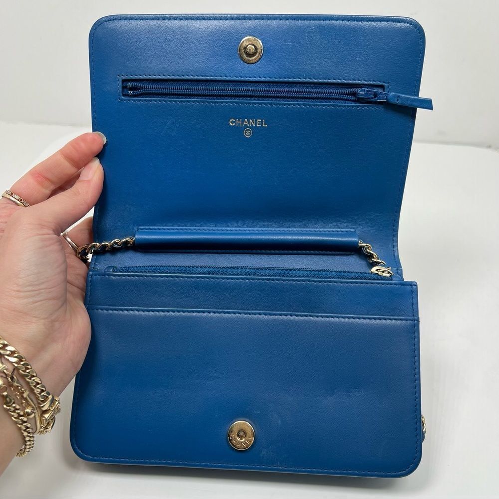 CHANEL Boy Chanel V-Stitched Lambskin Chain Wallet in Blue - Picture 8 of 12